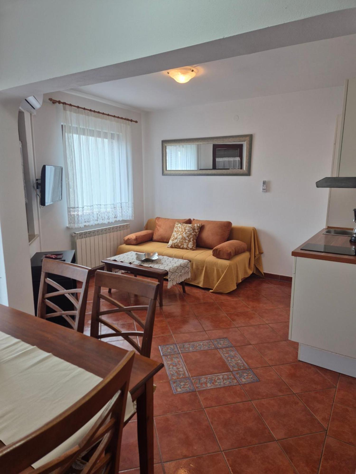 Antolovic Appartement *